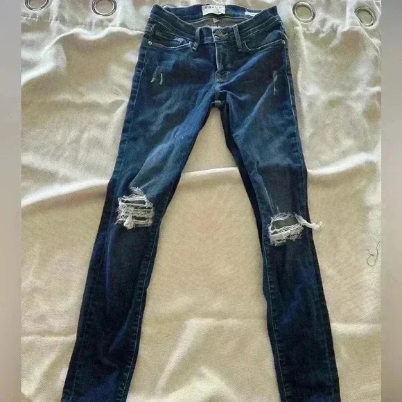 FRAME le skinny de Jeanne Distressed - Picture 3 of 5